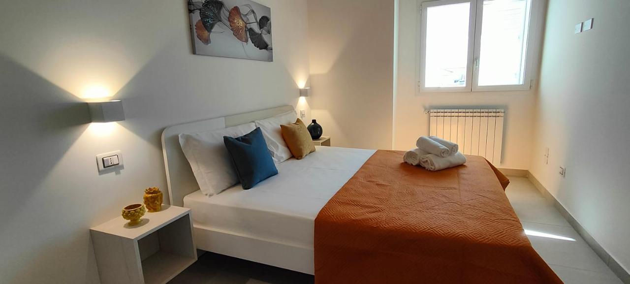 Casa Vacanze Rainbow, Siracusa Syracuse Екстер'єр фото