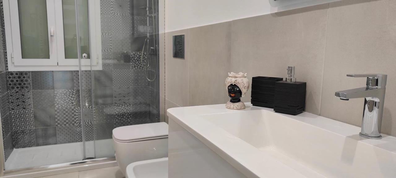 Casa Vacanze Rainbow, Siracusa Syracuse Екстер'єр фото