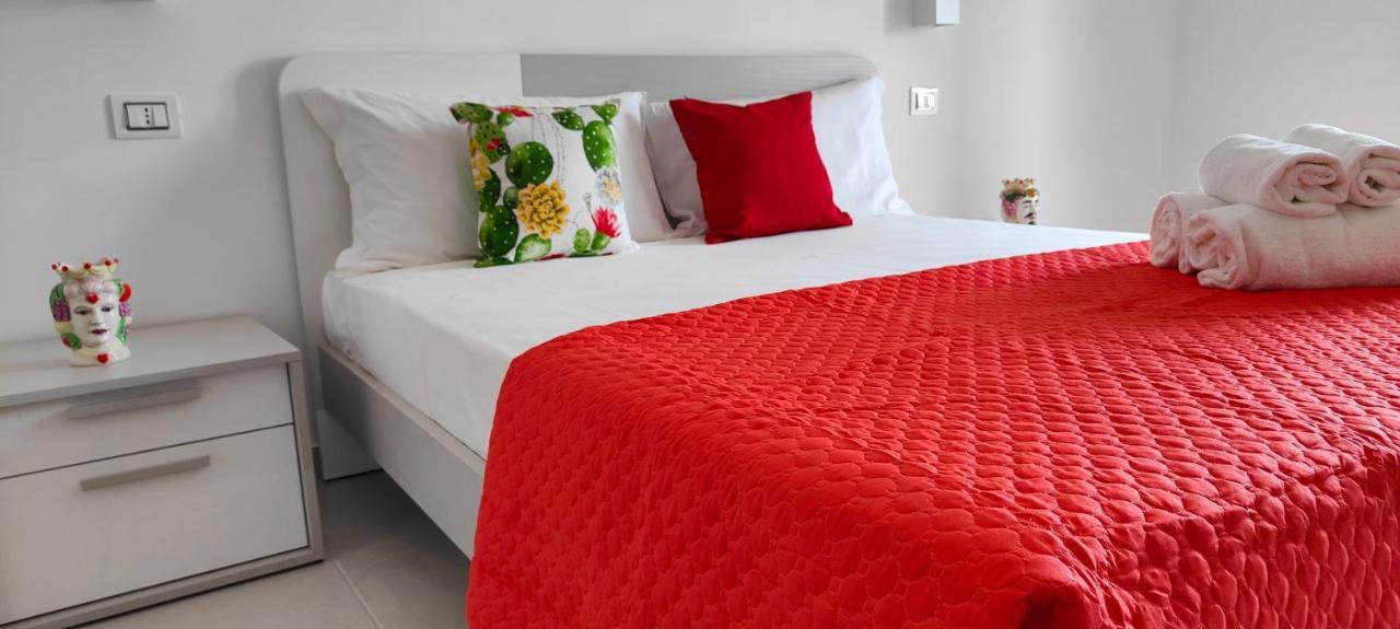 Casa Vacanze Rainbow, Siracusa Syracuse Екстер'єр фото